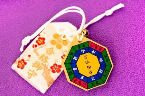 nguon goc bua chu ho menh