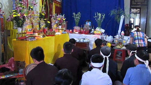 Nhung dieu tam linh can nho trong le cung 49 ngay hinh anh 2