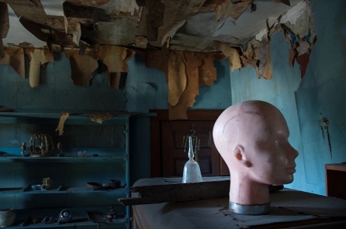 Những ngôi nhà ma ám - nơi không dành cho khách tham quan yếu tim hình ảnh 2 Nhung ngoi nha ma am - noi khong danh cho khach tham quan yeu tim hinh anh 2