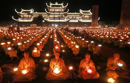 Phat Giao co khuyen khich cau sieu