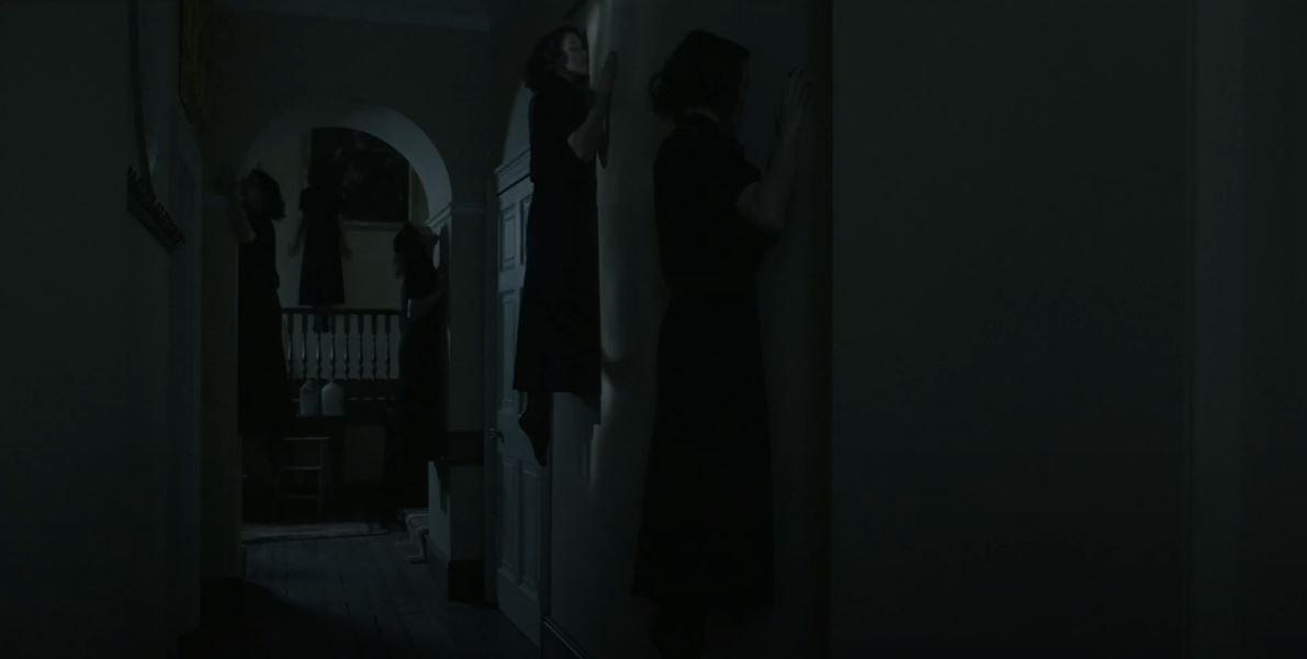 The Conjuring phiên bản Anh Quốc gây ám ảnh với câu chuyện ma nữ thời chiến - Ảnh 1.