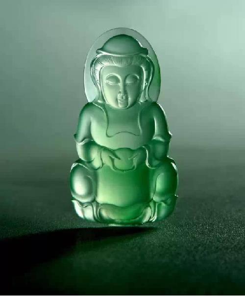 Tai sao noi Nam deo Quan Am, nu deo Di Lac hinh anh