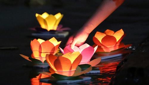 Cầu nguyện Cau nguyen