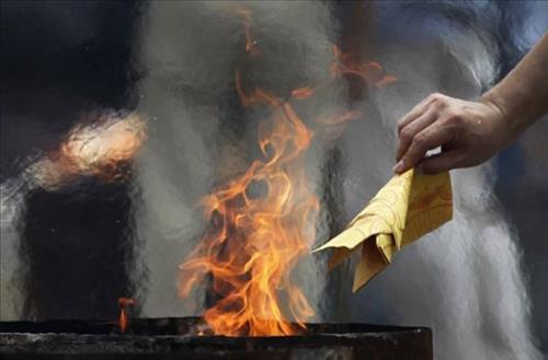 tháng cô hồn 2018 thang co hon 2018