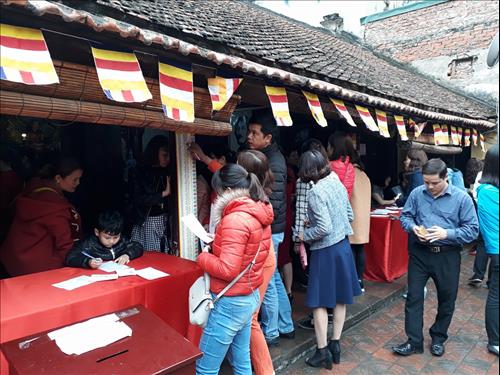 Theo Phật pháp không có dâng sao giải hạn Theo Phat phap khong co dang sao giai han