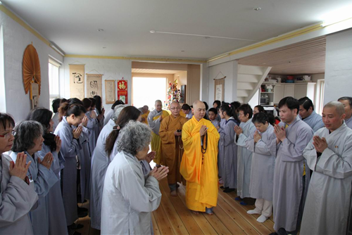 xung ho the nao voi su thay