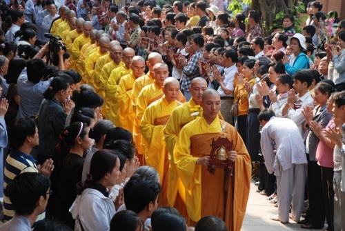 những điều cần làm khi làm lễ cầu an nhung dieu can lam khi lam le cau an