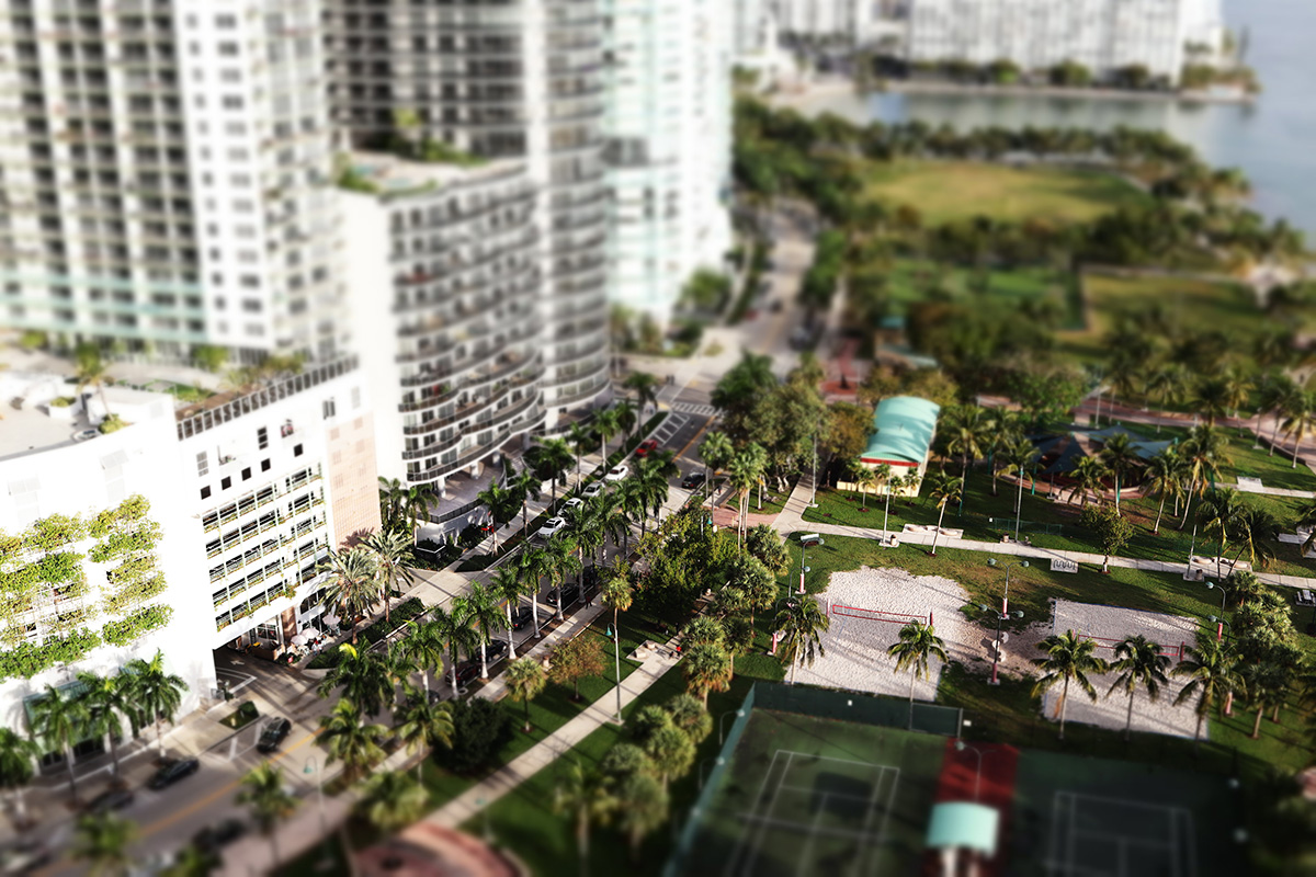 Miniature_Pict_B.