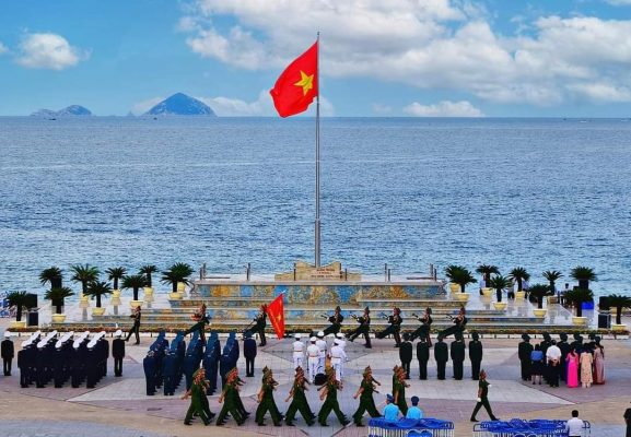 chum-anh-tet-doc-lap-2-9-8-577x400-1 lễ thượng cờ 2-9 tại Nha Trang