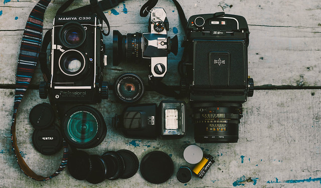 30957678924_b3cfa536e5_z lens máy phim