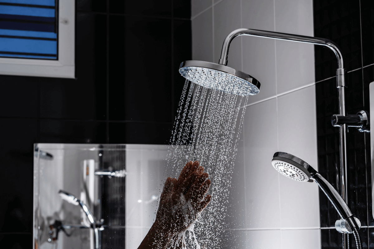 Mang đến cảm giác sang trọng và tiện nghi, sen tắm cao cấp là lựa chọn không thể thiếu cho không gian vệ sinh hoàn hảo.