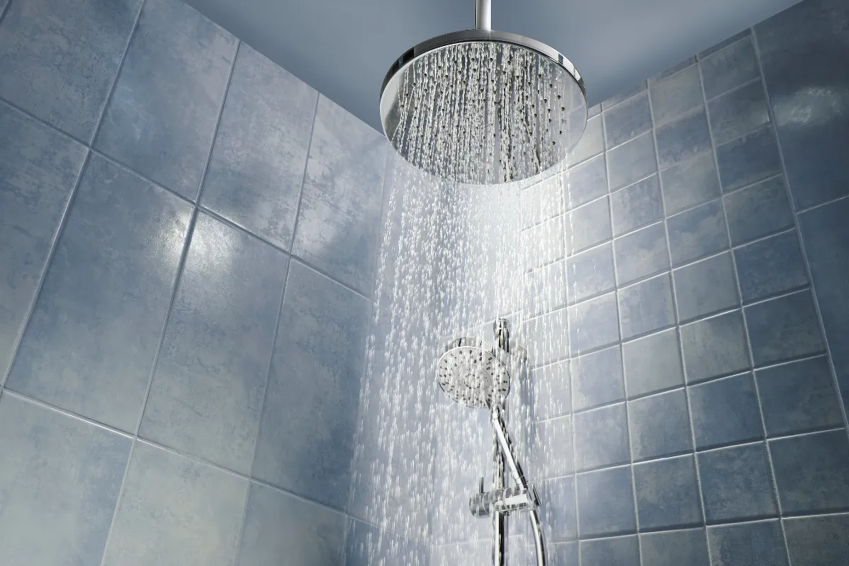 Với những gợi ý đơn giản này, sen tắm của bạn sẽ luôn được giữ gìn sự tinh tươm và sáng bóng!