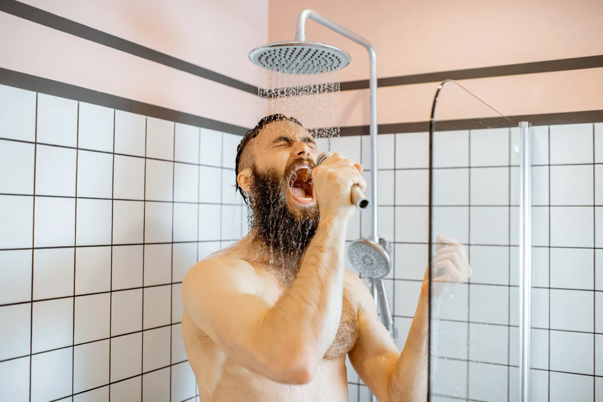 Những lợi ích của việc tắm bằng vòi hoa sen đối với cơ thể