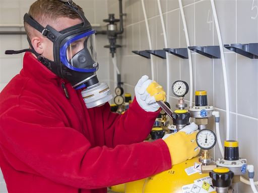 Du học nghề KTV bể bơi ở Đức