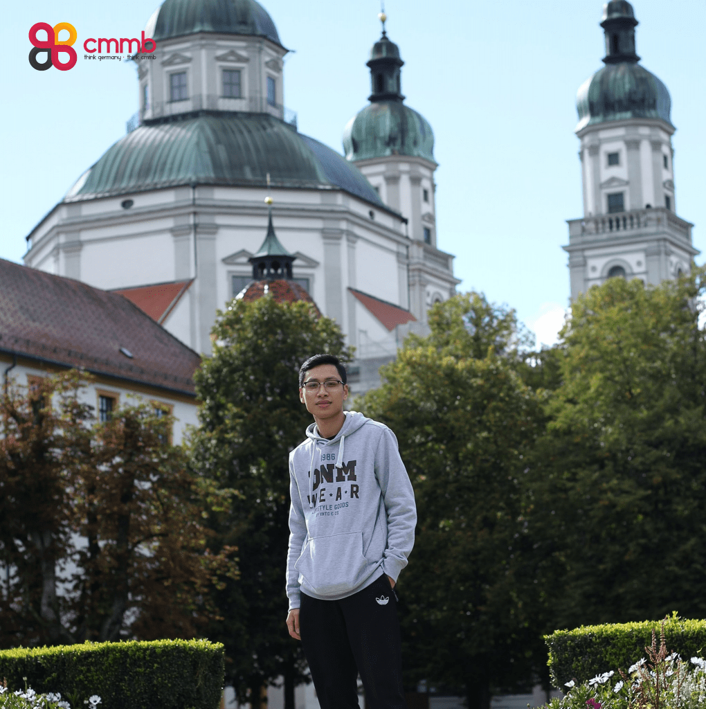 duy-khanh-du-hoc-duc-nghe-dieu-duong-1020x1024-1