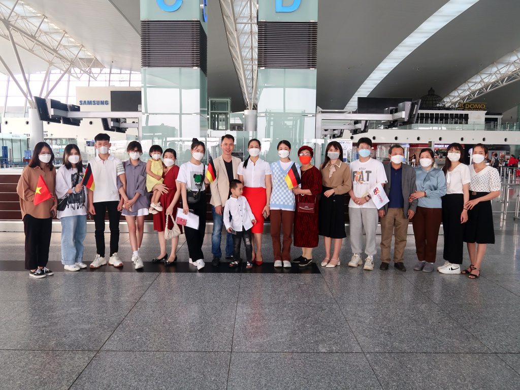 câu chuyện du học đức của Nhật Quyên, Vân Anh, Quốc Khánh