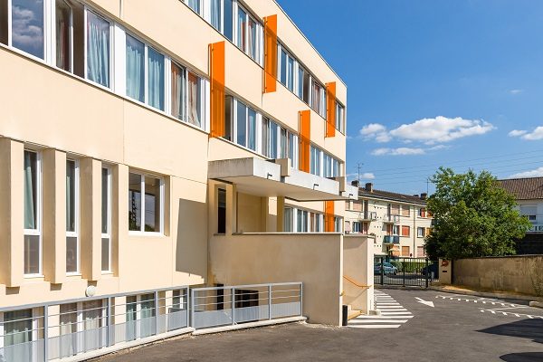 1507-05_lp_massy_09_hd-600x400-1 Du học ngành Báo chí tại Pháp 1