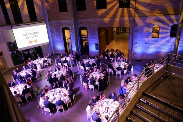 vfe-ucly-2-600x400-1 vfe-dai-hoc-cong-giao-lyon-4