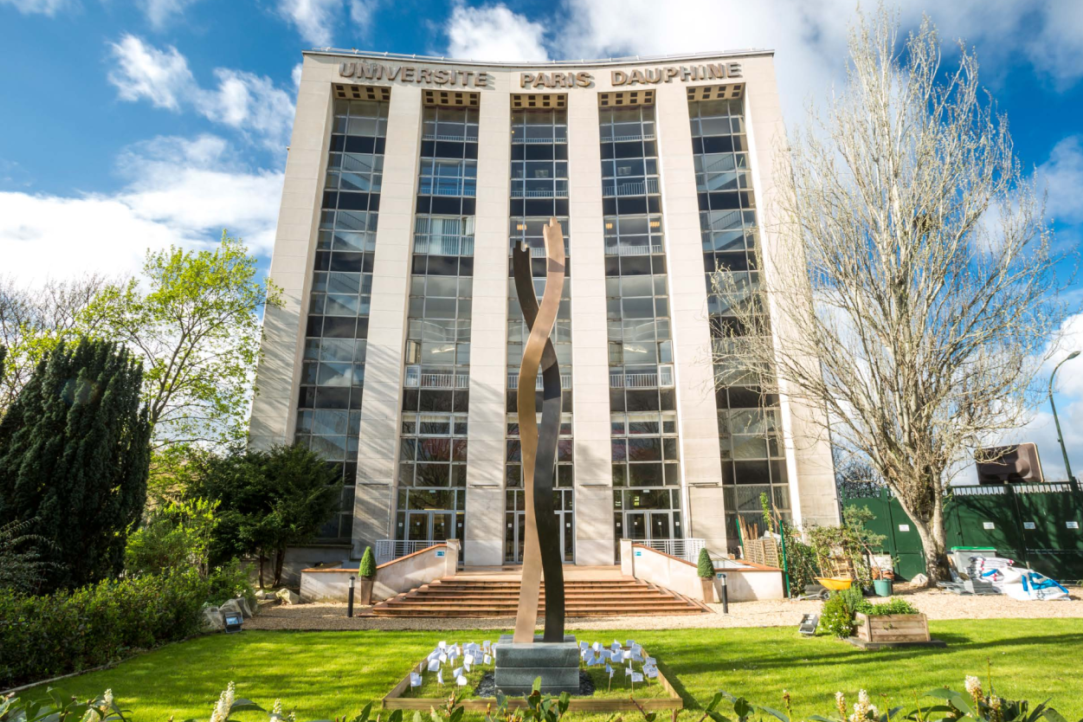 vfe-vietnam-france-exchange-truong-dai-hoc-paris-dauphine VFE-Vietnam-France-Exchange-truong-dai-hoc-Paris-DauphineParis-9-2