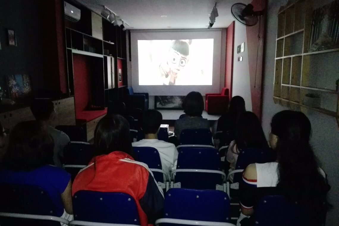 Chiếu phim cuối tuần: Siêu phẩm “cười tế ghế”