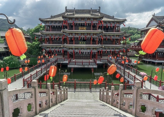 phim-truong-hoanh-diem-21 Tour Trung Quốc 5 Ngày Tết Âm Lịch