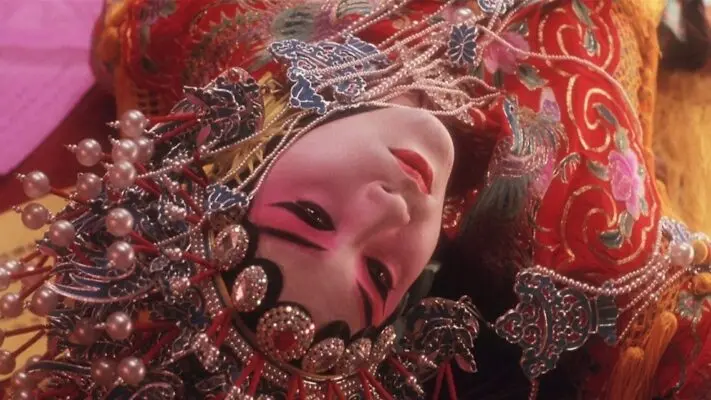 review-phim-ba-vuong-biet-co-khi-tinh-yeu-cua-xot-xa-tung-tho-thit_623804b6119f8-711x400-jpeg