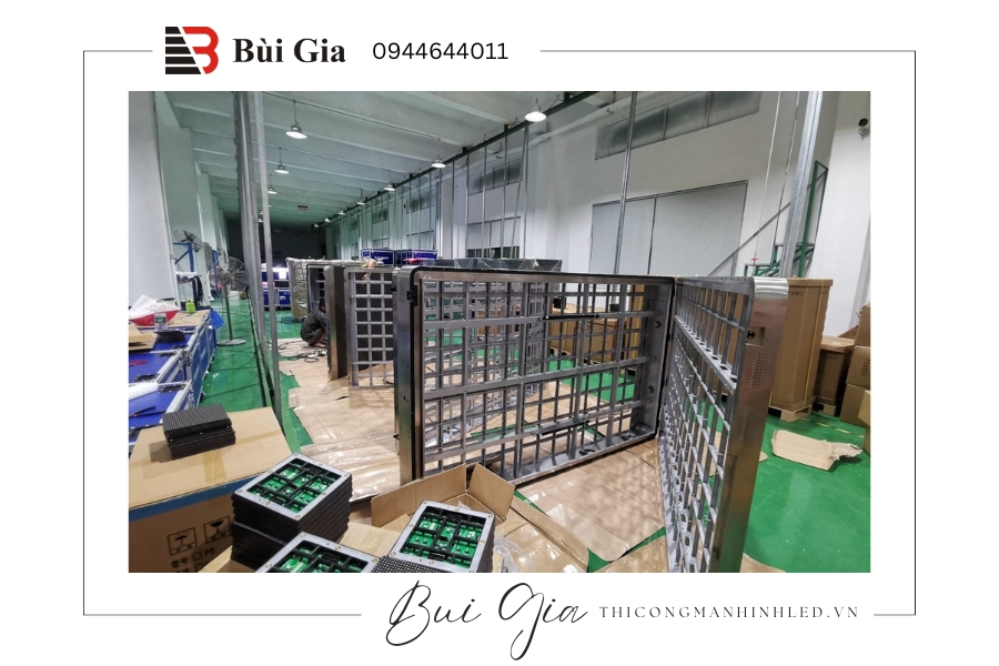 [Dự án đã triển khai] LED Bùi Gia và kho sản phẩm Cabin LED cỡ lớn