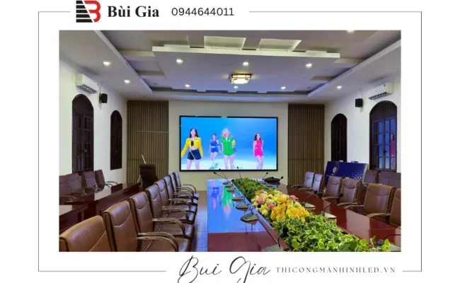 Thi công màn hình LED trong nhà nhanh chóng, giá rẻ