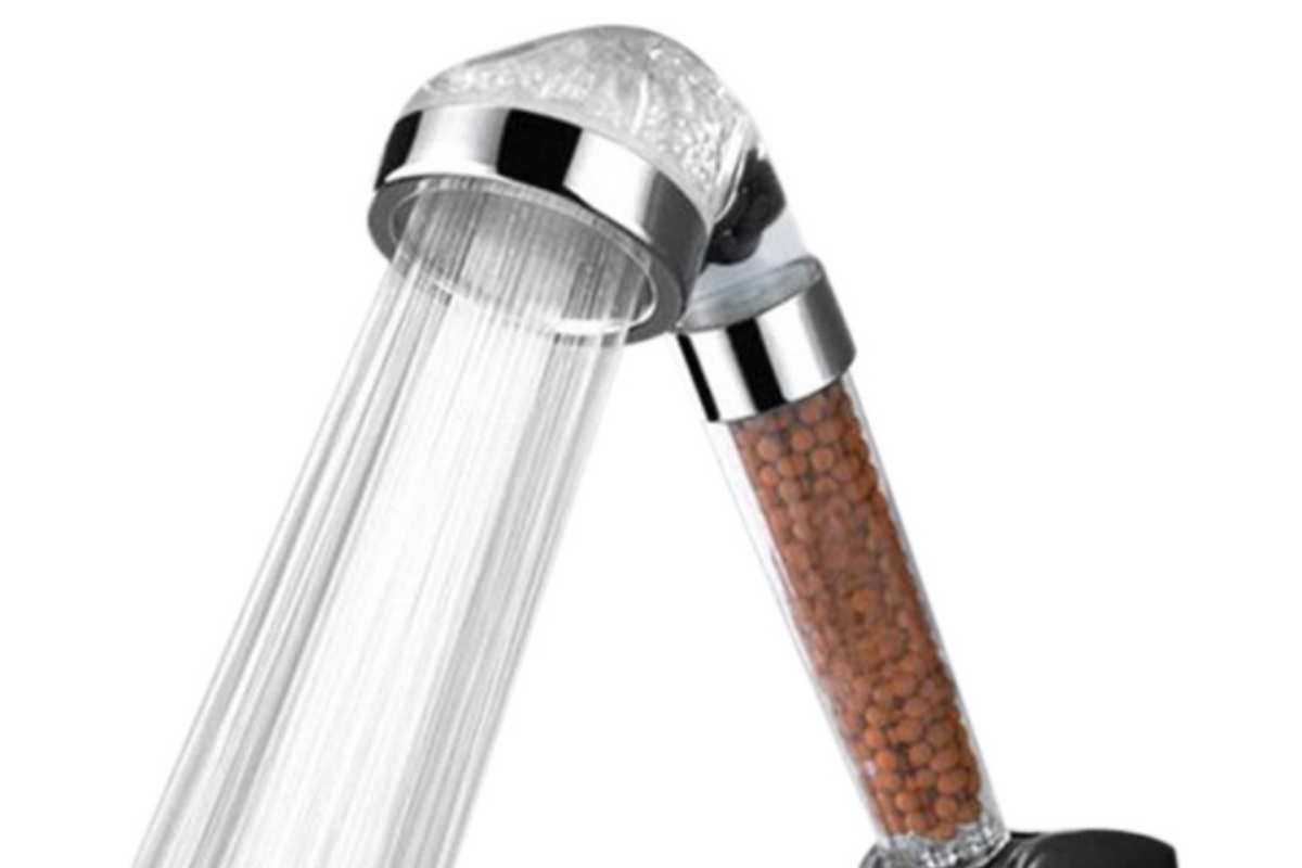 Lõi lọc nước vòi sen là một thành phần nhỏ được thiết kế để được gắn vào vòi sen