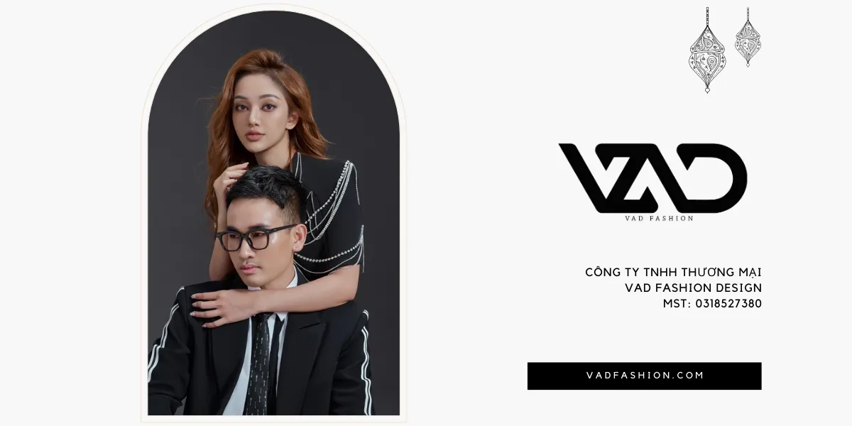 Tình bạn đẹp và sự kết hợp hoàn hảo của NTK Hà Duy và Vân Anh Scarlet