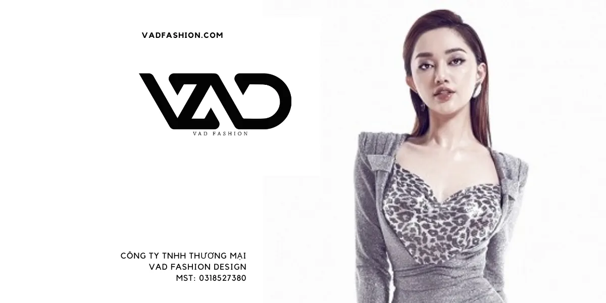 Theo Vân Anh Scarlet, thành công của phụ nữ không chỉ đến từ nội lực (tri thức, sức mạnh tinh thần) mà còn nhờ ngoại lực (vẻ bề ngoài).