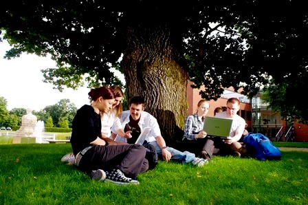 Chuyến đi đến quốc gia bản ngữ sẽ giúp bạn học tốt hơn rất nhiều