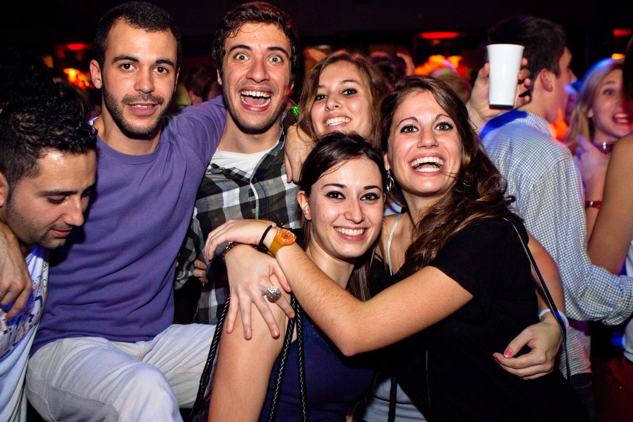 con-nguoi-tay-ban-nha