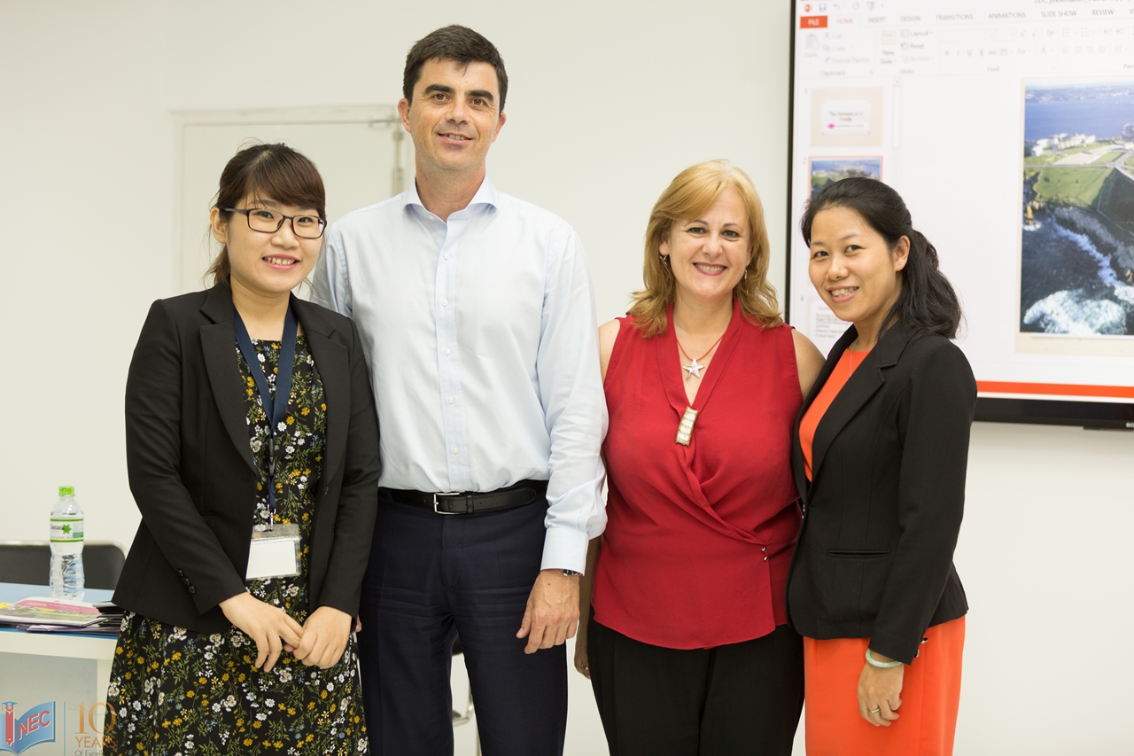 dai-dien-inec-gap-go-tai-hoi-thao-tay-ban-nha-1