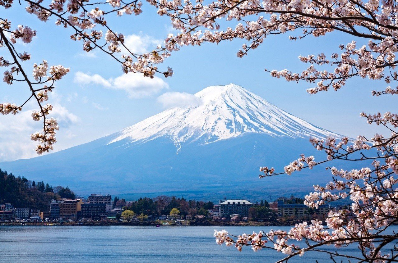 Nhật Bản nổi tiếng với truyền thống nề nếp nhưng không kém phần văn minh