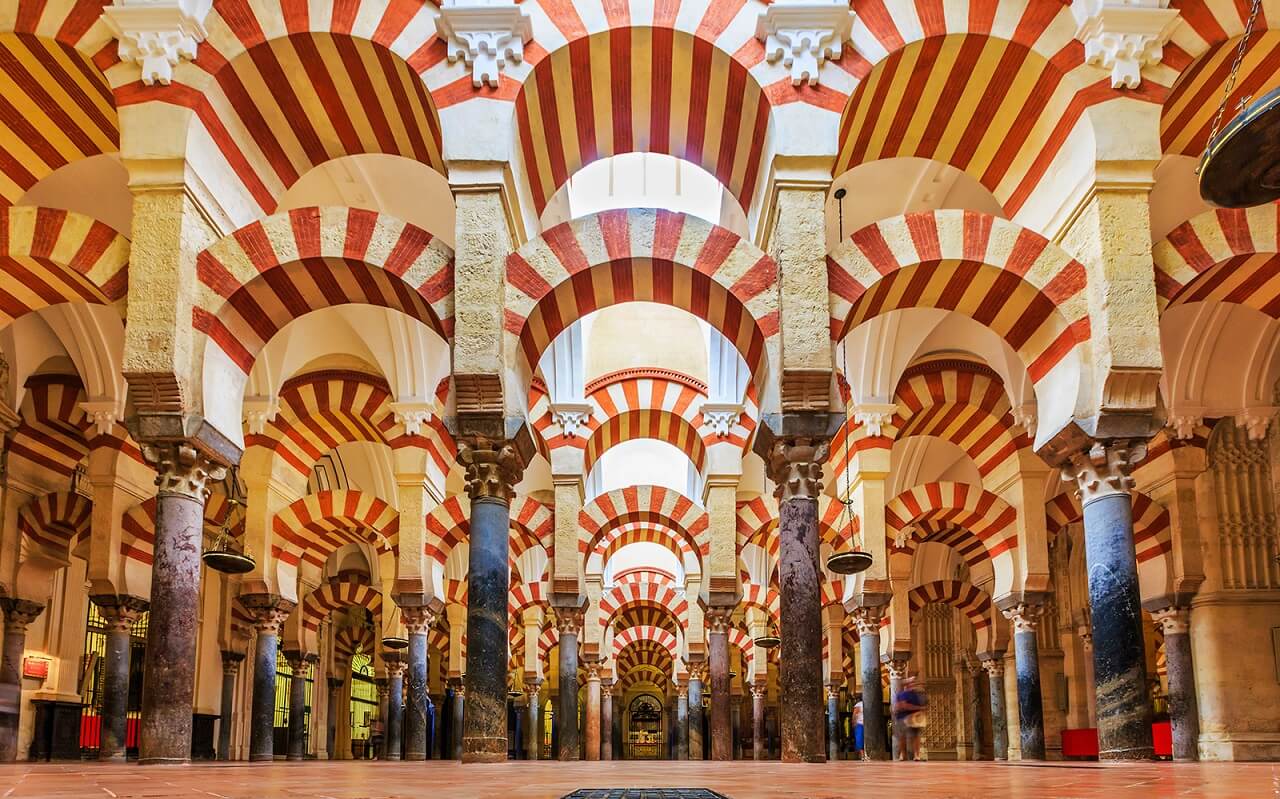 du-hoc-tieng-tay-ban-nha-khoi-dau-nhieu-co-hoi-nha-tho-mosque-cordoba-2 Nhà thờ Mezquita de Cordoba