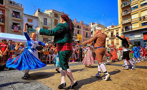 hinh-anh-hoi-thao-tay-ban-nha-1306