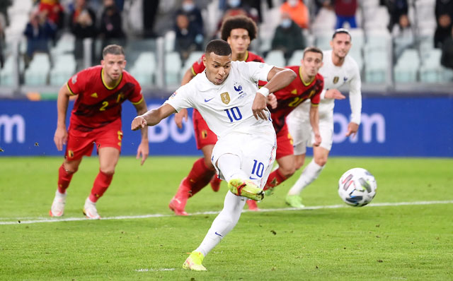 tbnvsphap-1 Bóng đá tại Tây Ban Nha