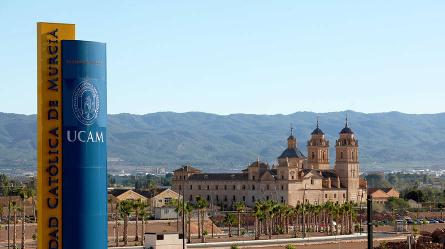 ucam Đại học UCAM