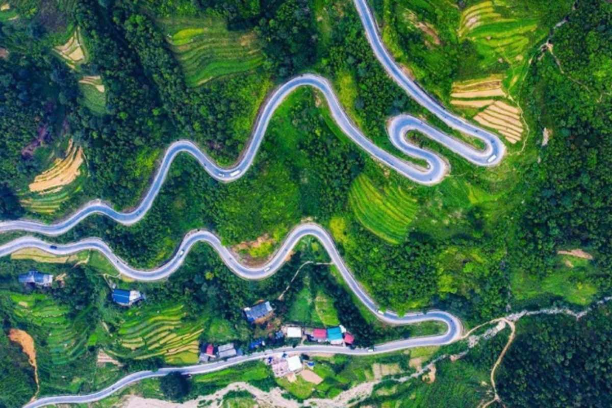Con đường đèo Mã Pí Lèng - Hà Giang
