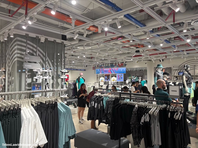 adidas khai trương cửa hàng concept “Home of Sport” tại Vincom Center Đồng Khởi 23 adidas khai truong cua hang concept Home of Sport tai Vincom Center Dong Khoi 2