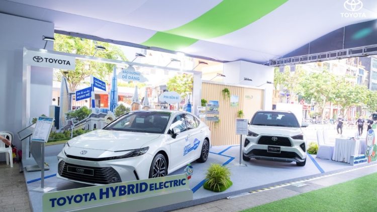 rong khuon kho Trien lam GRECO 2025 dang dien ra tai TP. HCM gian hang cua Toyota Viet Nam tro thanh tam diem chu y 3