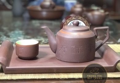 Bộ Ấm Chén Trà Đạo Gốm Tử Sa Bát Tràng Khắc Phúc Lộc Thọ Dáng Hán Đạc Dung Tích 450ml (bộ Ấm Chén) Abtth 15