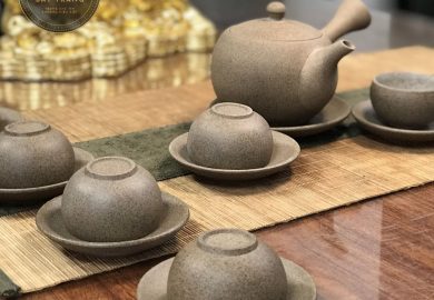 Ấm Chén Bát Tràng Và Tìm Hiểu Về Bộ ấm Vừa Tốt Vừa Có Tính Thẩm Mỹ Cao. Ấm Chén Bát Tràng Và Tìm Hiểu Về Bộ ấm Vừa Tốt Vừa Có Tính Thẩm Mỹ Cao.