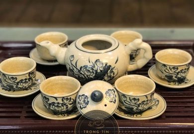 Bộ ấm Chén Màu Gì Nên được Lựa Chọn Cho Người Mệnh Thủy