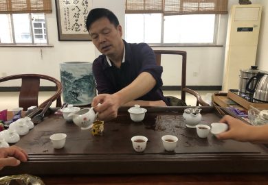 Bậc Thầy Trà Vũ Di Yancha – Master Zhang Hui Chun (张 回春）