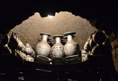 Tráng Men Gốm Sứ Và Những Tìm Hiểu Chung Về Cách Làm Men Gốm. Tráng Men Gốm Sứ Và Những Tìm Hiểu Chung Về Cách Làm Men Gốm.