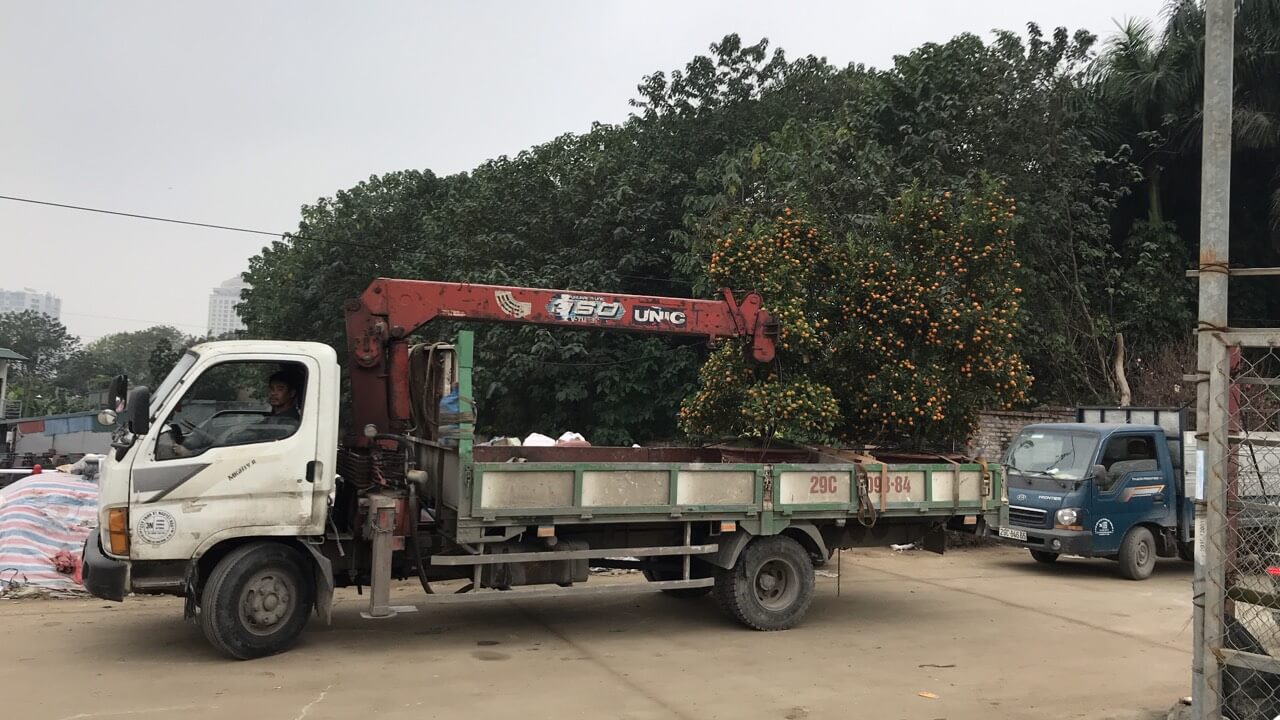 Vận Tải Xanh cung cấp dịch vụ cho thuê xe cẩu quận Long Biên – Liên hệ hotline 0965874444