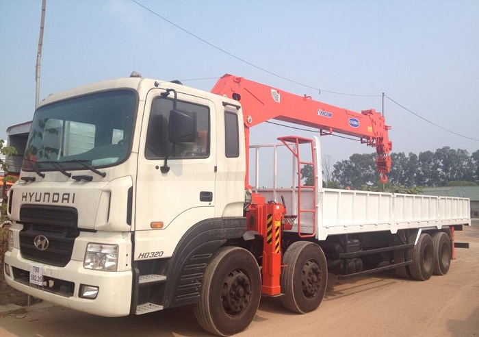 Dịch vụ cho thuê xe cẩu hàng đa tải trọng tại Hà Nội