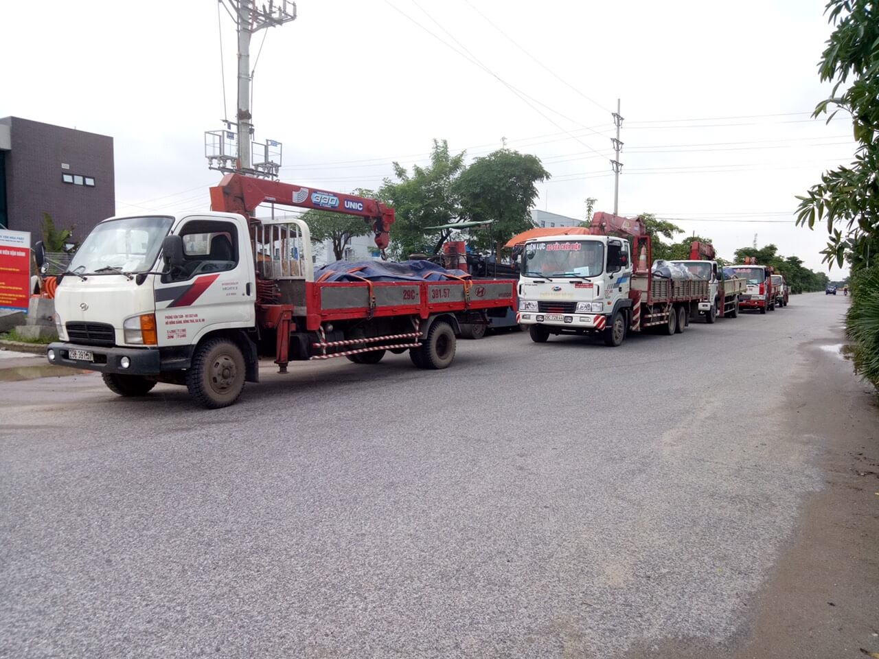 Vận Tải Xanh cung cấp dịch vụ cho thuê xe cẩu quận Hà Đông